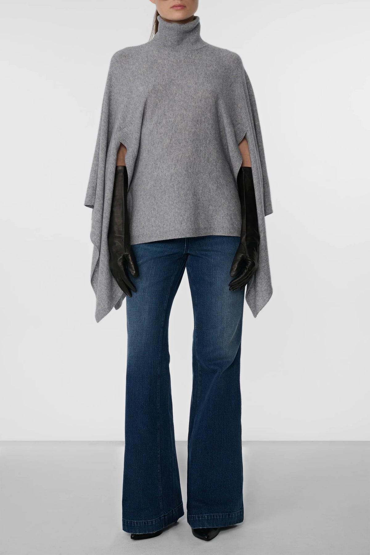 Amara Poncho | Dove