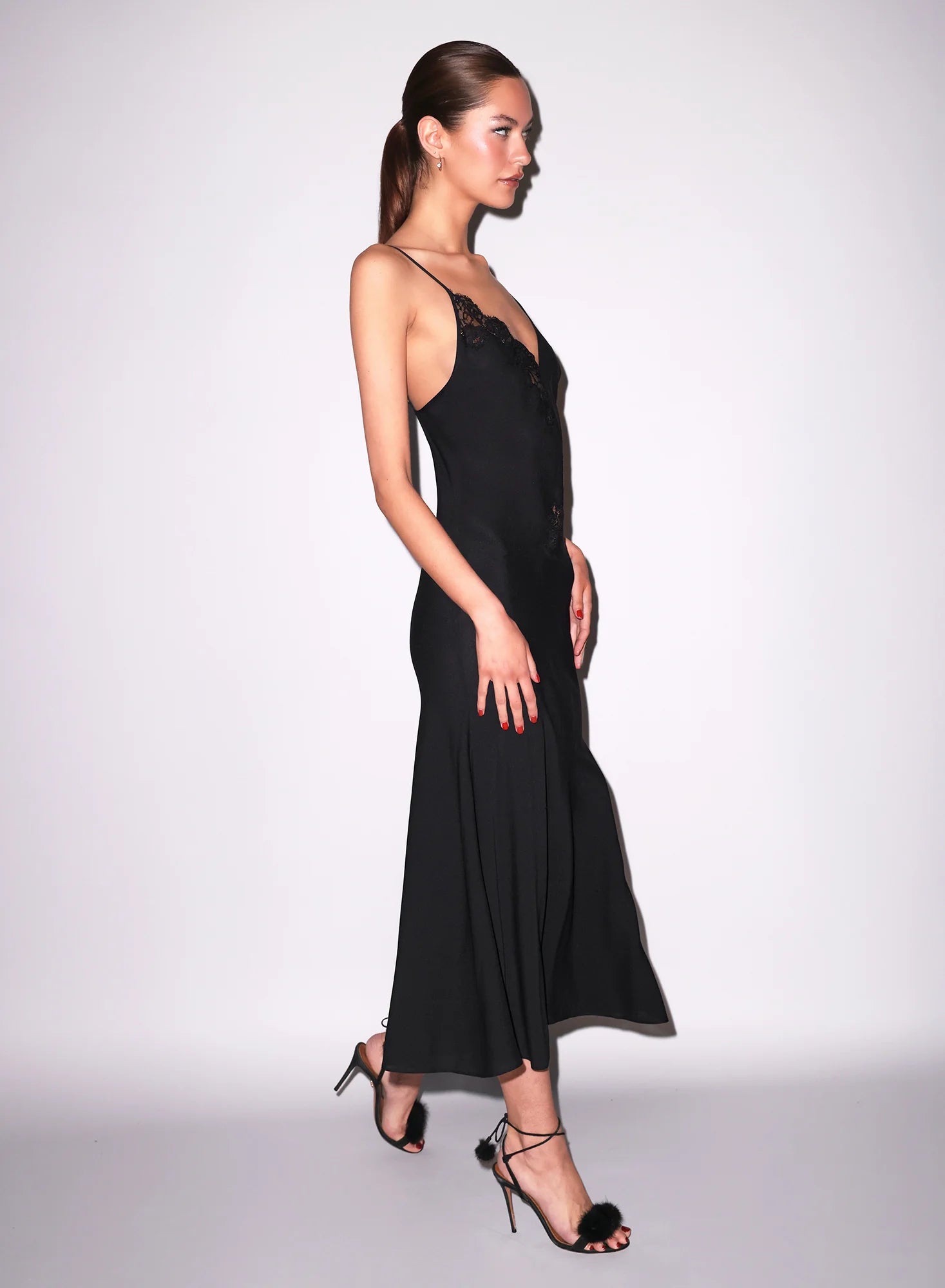 Juliet Lace Maxi Dress | Black