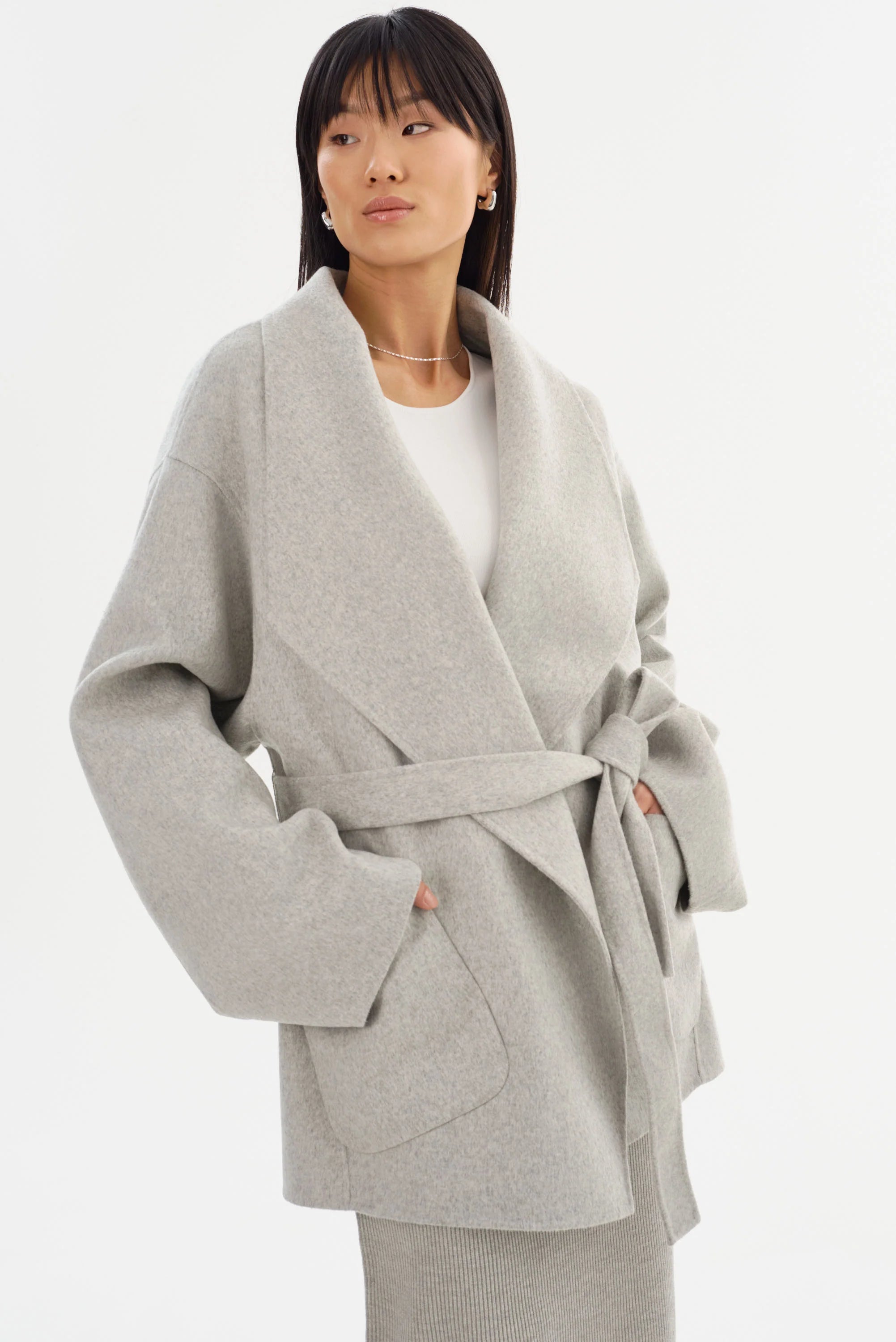 Bobbi Mekia | Light Grey