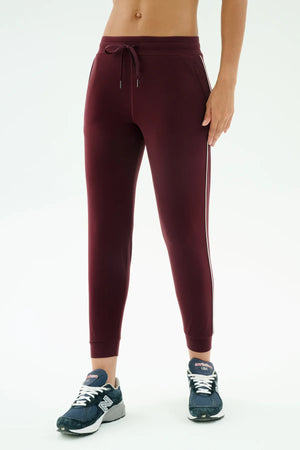 Splits 59 Airweight Jogger 7/8 with Piping | Dark Cherry