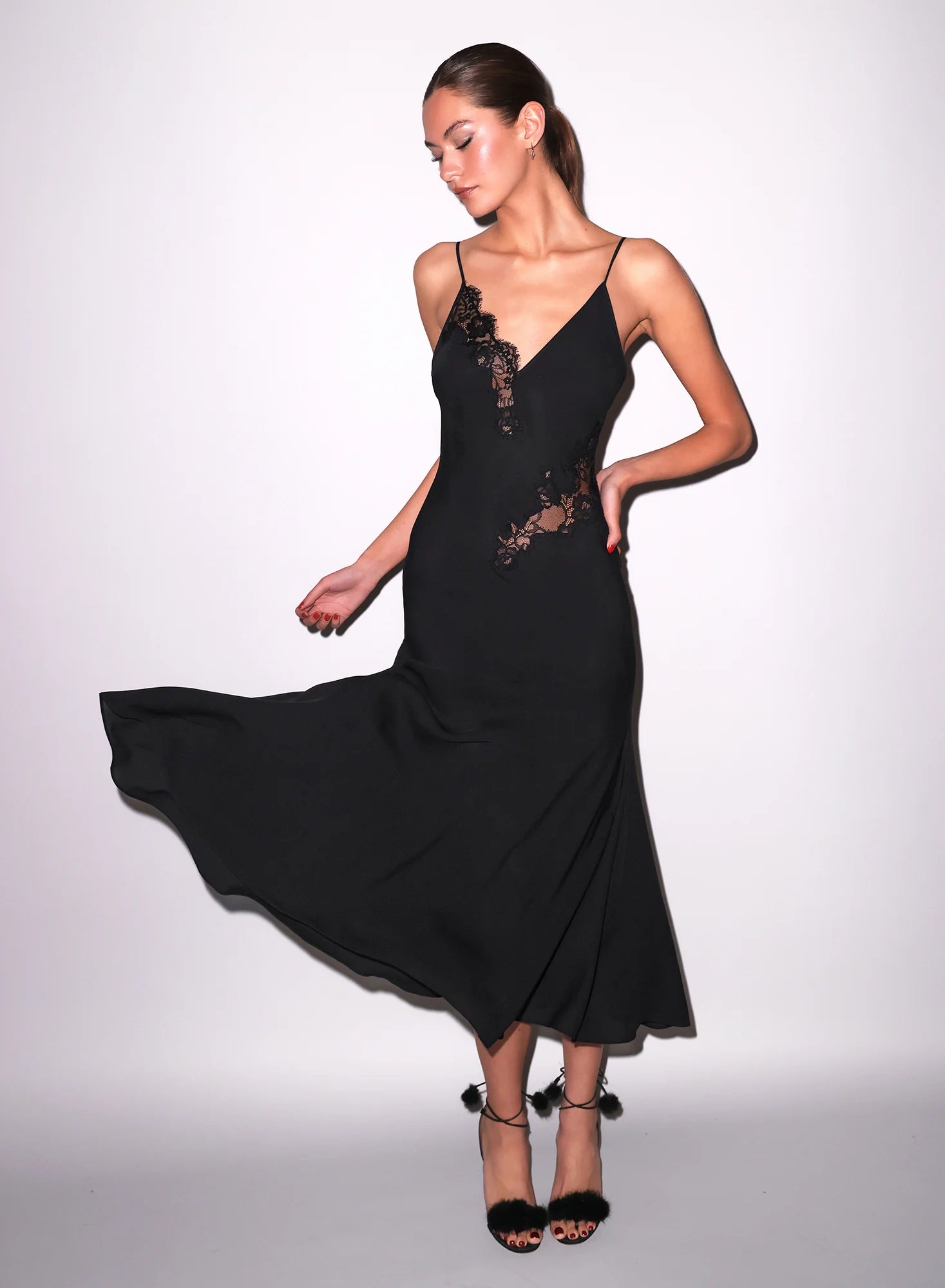 Juliet Lace Maxi Dress | Black