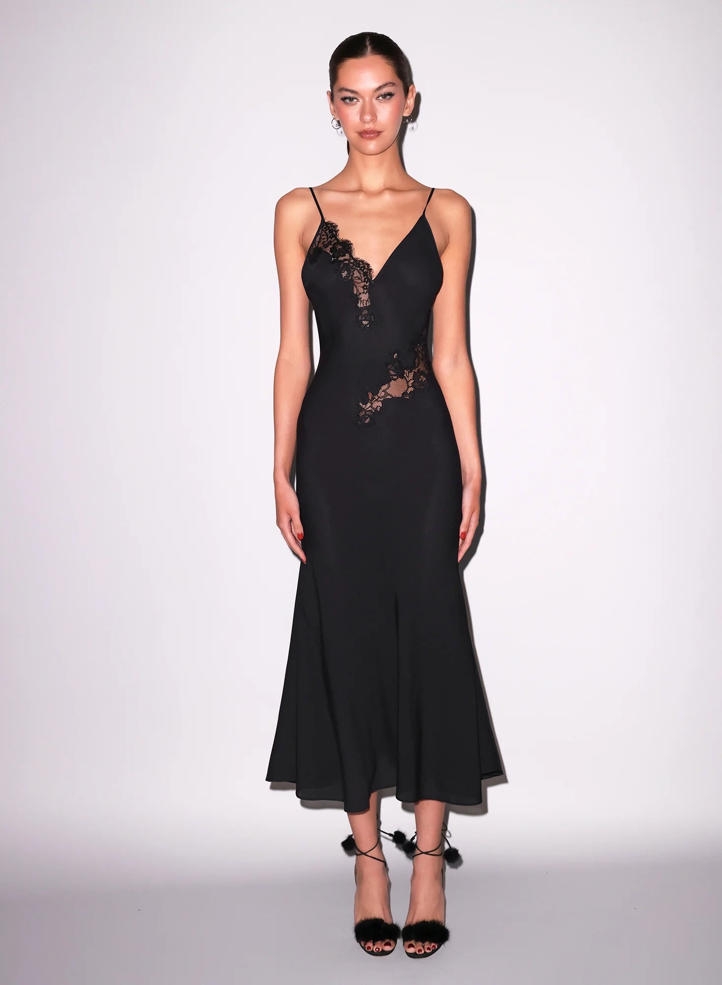 Juliet Lace Maxi Dress | Black
