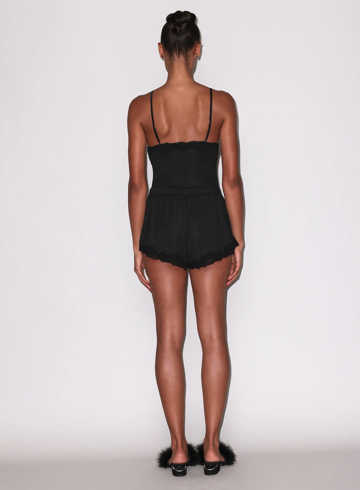 Butter Rib Flutter Short | Black