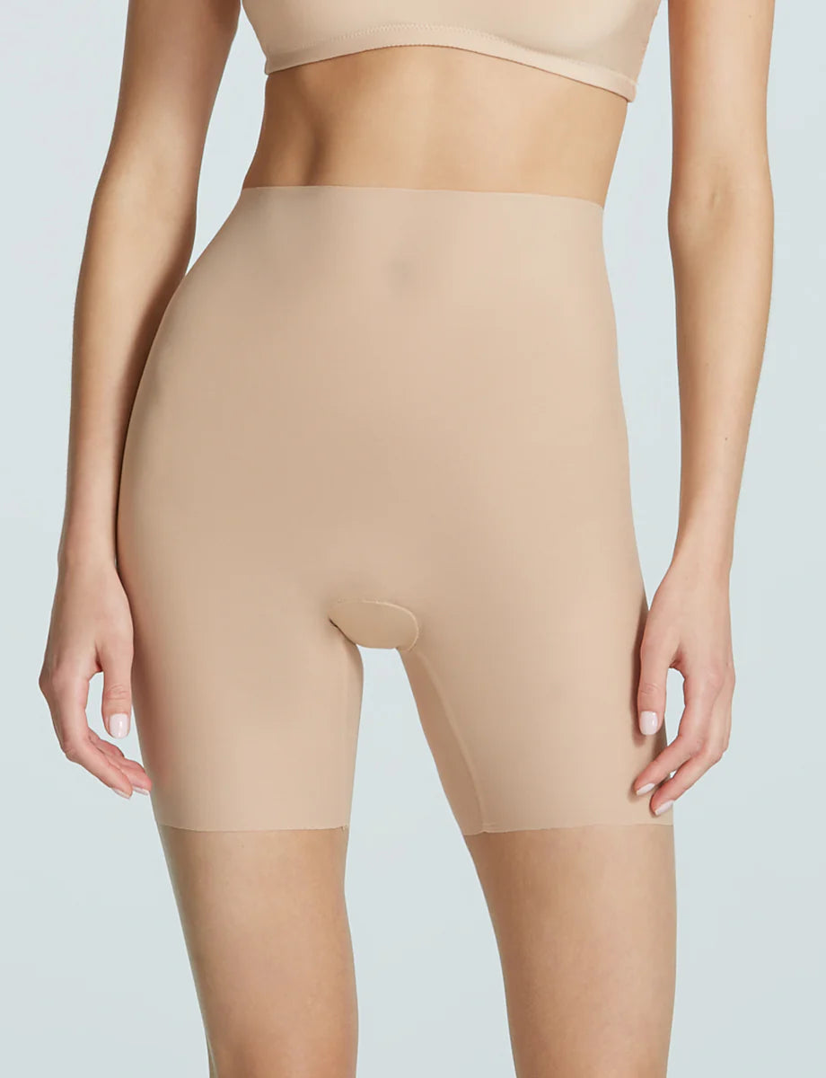 Featherlight Control Short | Beige