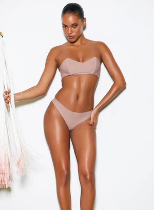 Fleur Du Mal Charlotte Seamless Thong | Tan