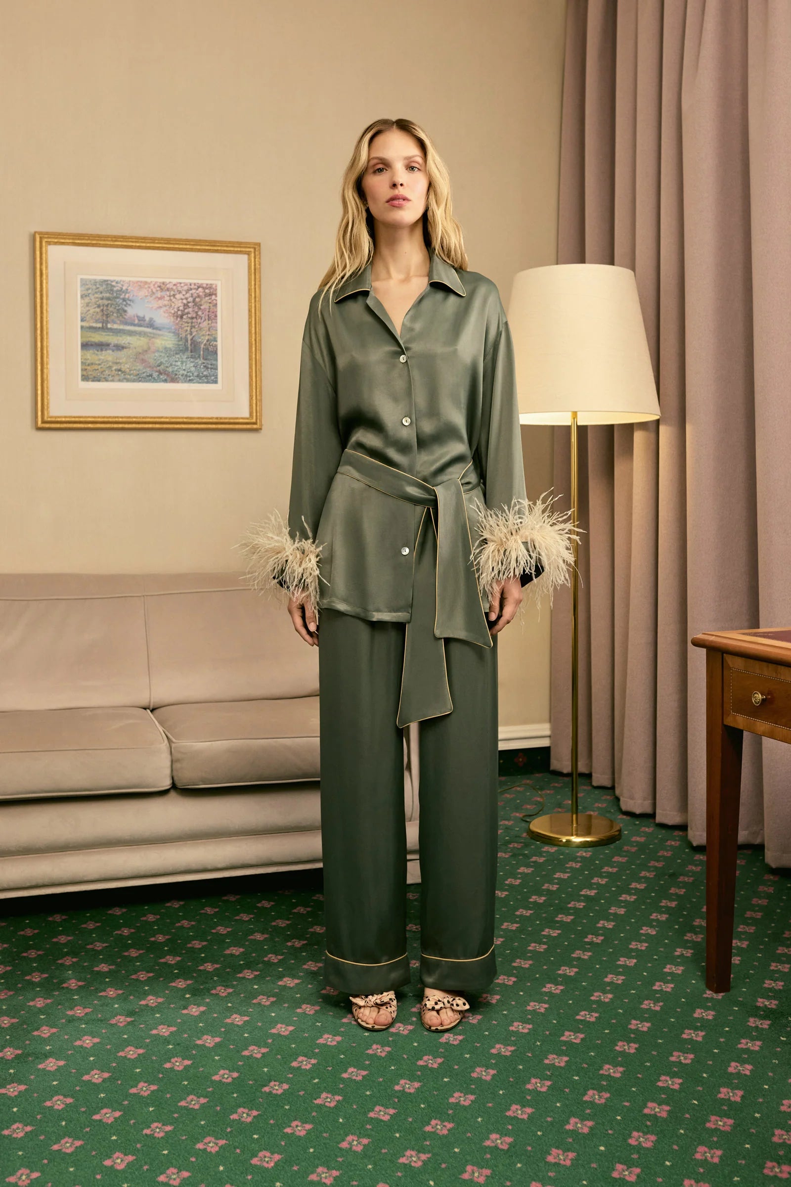 Miss Cat Belted Set with Detachable Feathers | Green