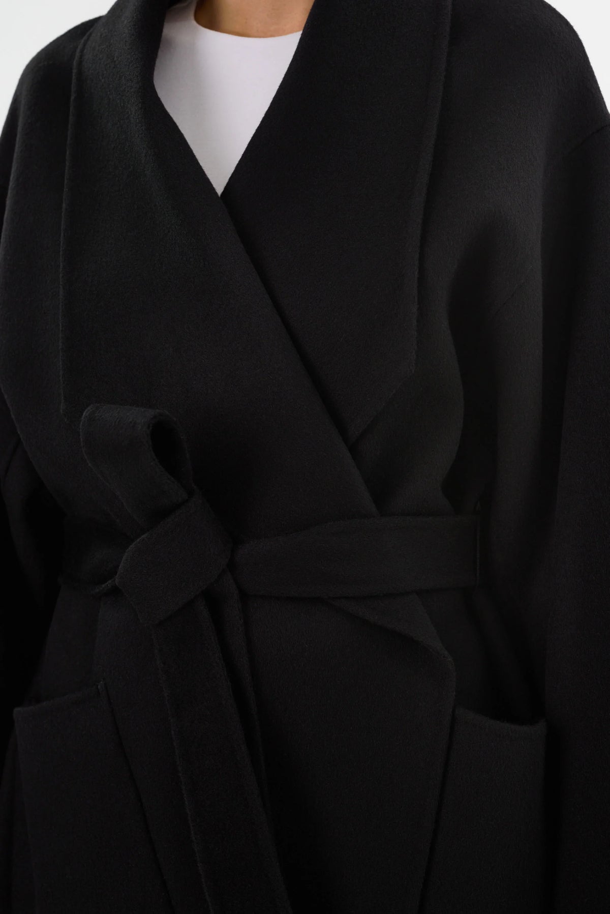 Bobbi Mekia | Black