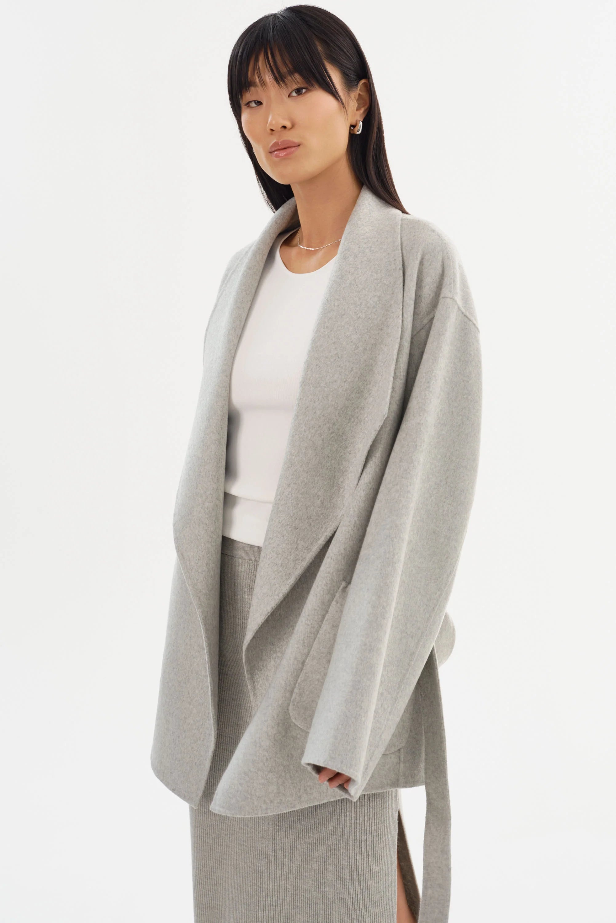 Bobbi Mekia | Light Grey