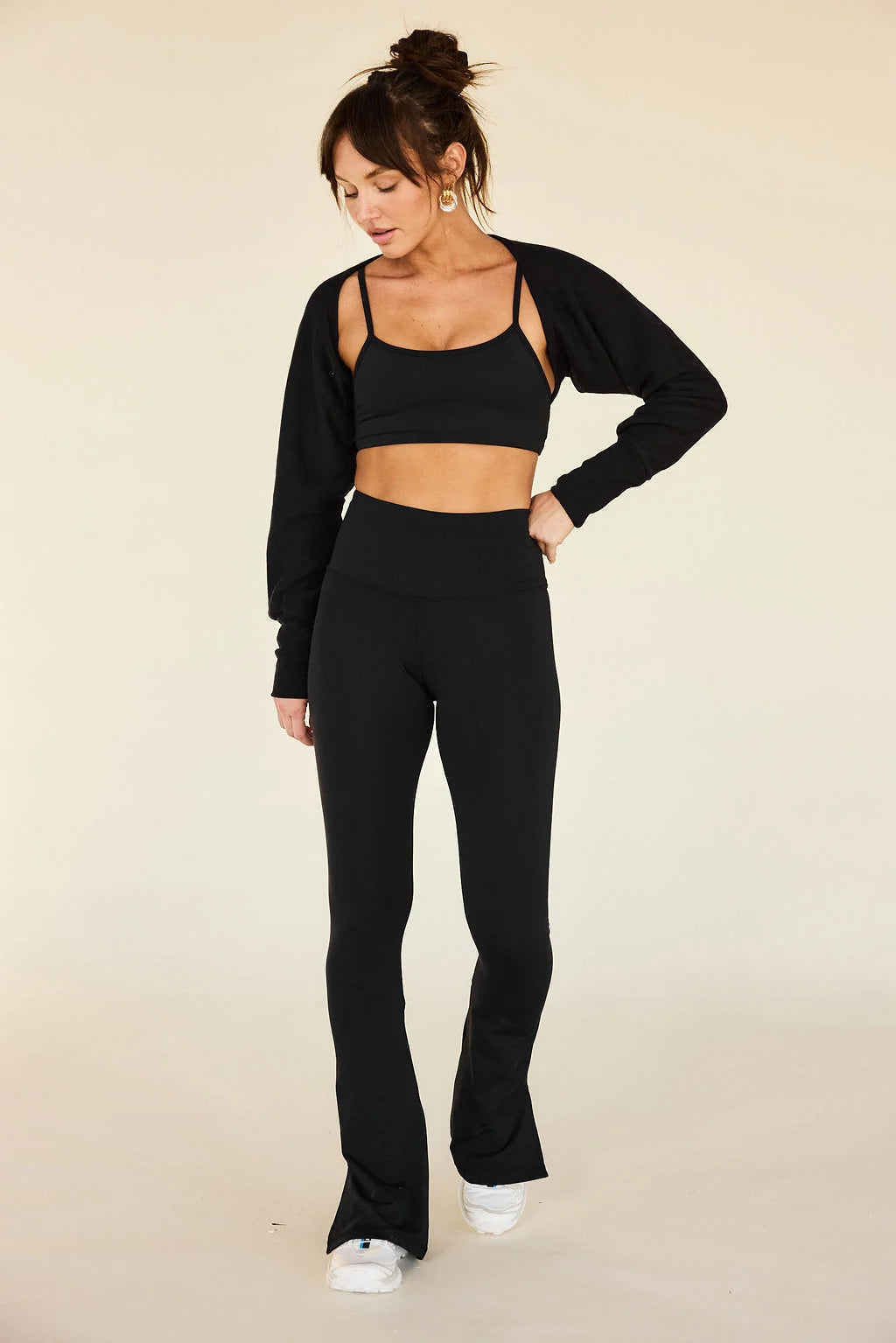 The Shrug | Black